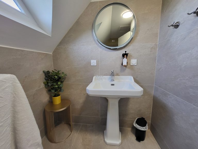 Rénovation complète de salle de bains dans un hôtel